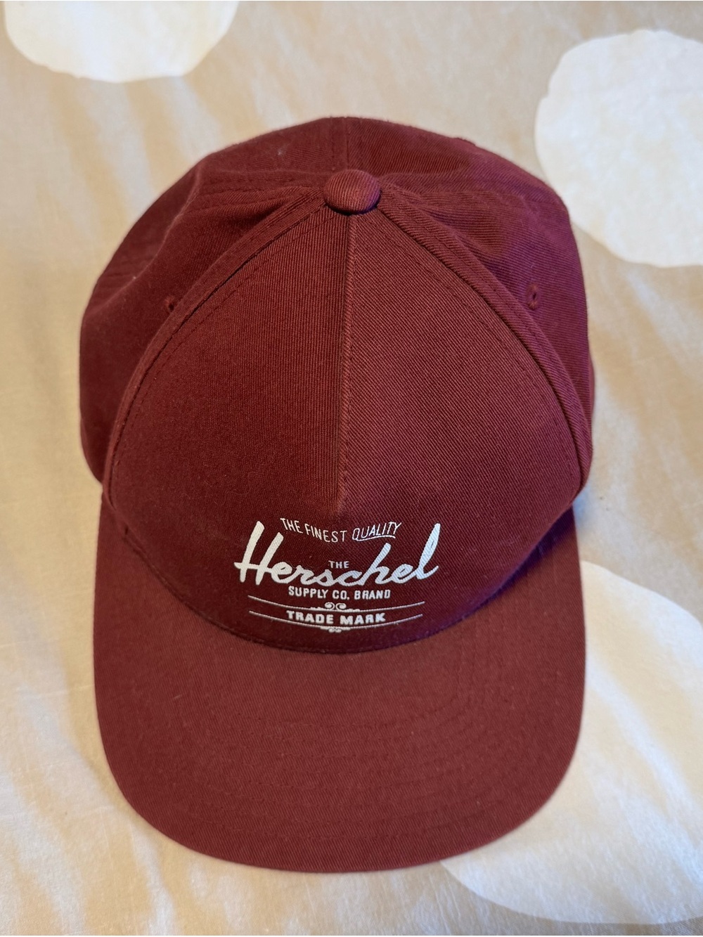 ♥️ Herschel SnapBack Maroon
